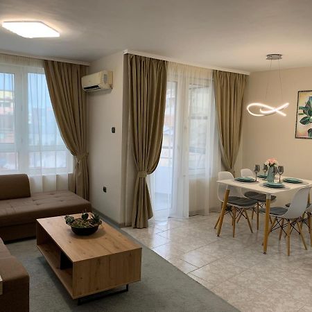 Unbeatable Location: New & Comfy Apartment 바르나 외부 사진
