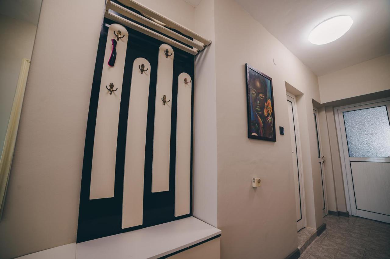 Unbeatable Location: New & Comfy Apartment 바르나 외부 사진