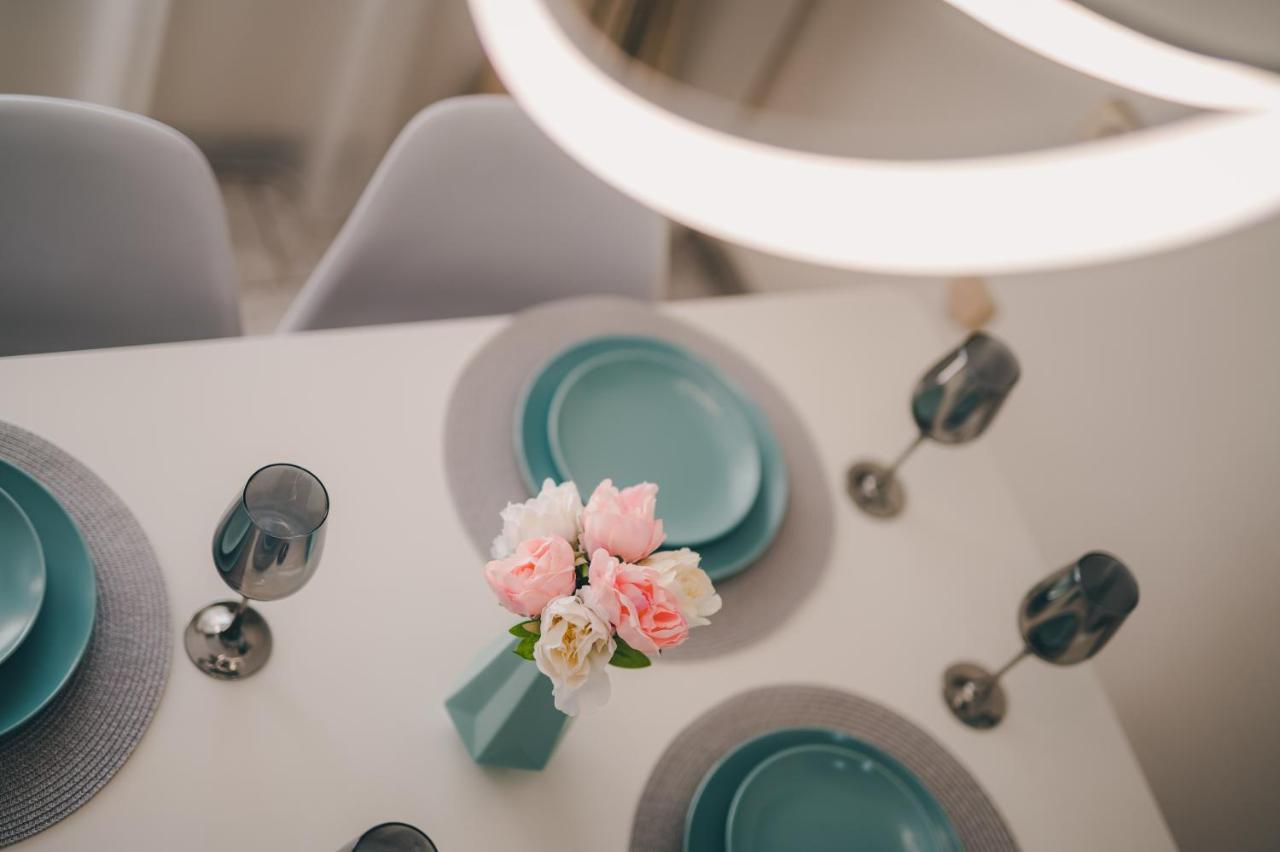 Unbeatable Location: New & Comfy Apartment 바르나 외부 사진